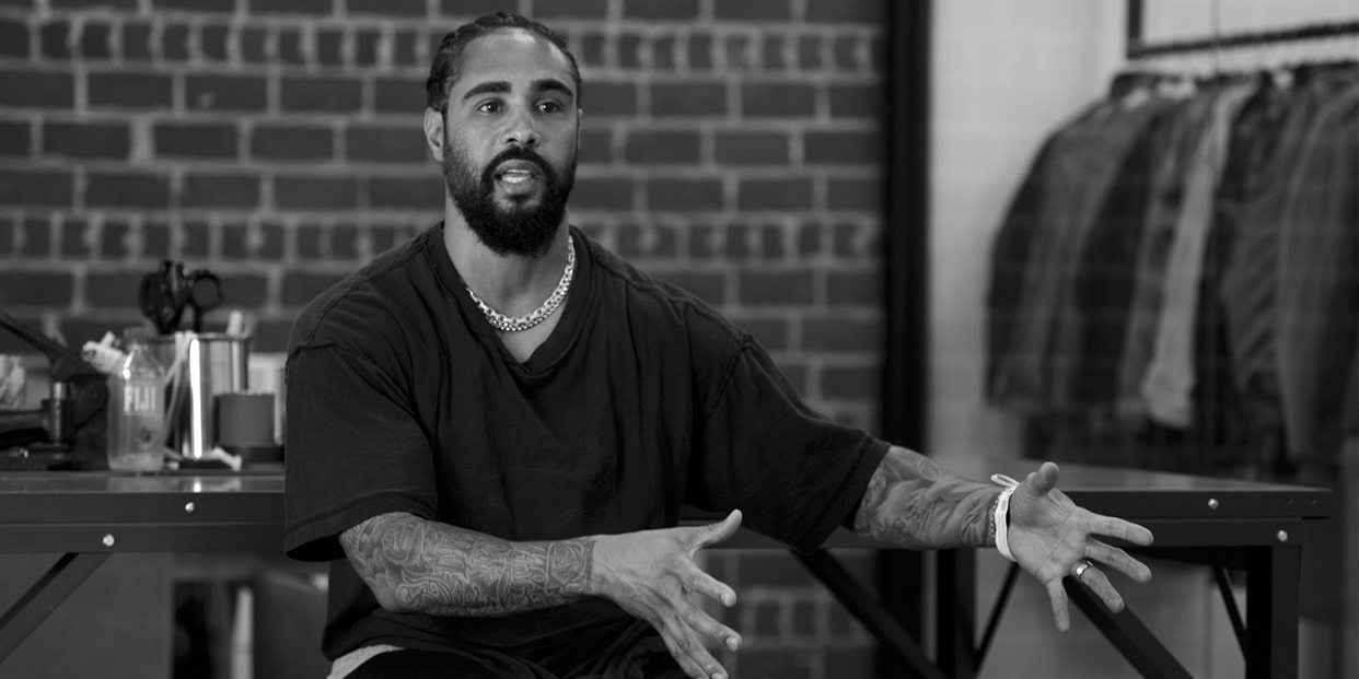 THE UNCLASSIFIED COOL — [UNCLASSIFIED STYLE]: JERRY LORENZO
